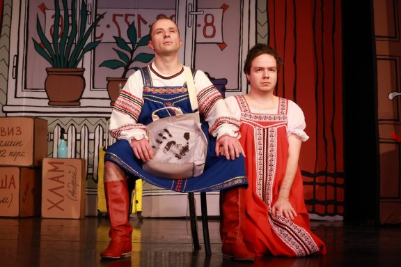 Спектакль «Мужчина на все руки»