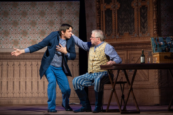 Спектакль «Не в свои сани не садись»