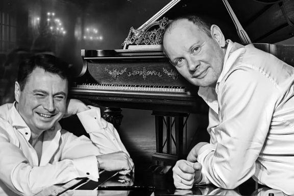 "&Scy;&ocy;&lcy;&ocy; &ncy;&acy; &dcy;&vcy;&ocy;&icy;&khcy;&period; &Dcy;&period;&Scy;&pcy;&icy;&vcy;&acy;&kcy;&ocy;&vcy;&scy;&kcy;&icy;&jcy;&period; &IEcy;&period;&Bcy;&ocy;&rcy;&iecy;&tscy;"