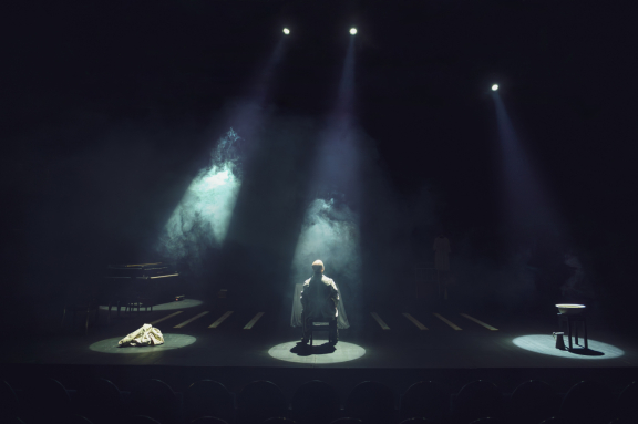 Спектакль «Кроткая»