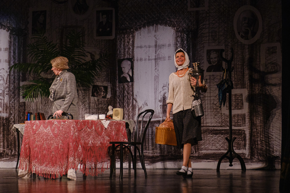 &Rcy;&acy;&ncy;&iecy;&vcy;&scy;&kcy;&acy;&yacy;&period; &Scy;&kcy;&vcy;&ocy;&zcy;&softcy; &scy;&mcy;&iecy;&khcy; &icy; &scy;&lcy;&iecy;&zcy;&ycy;