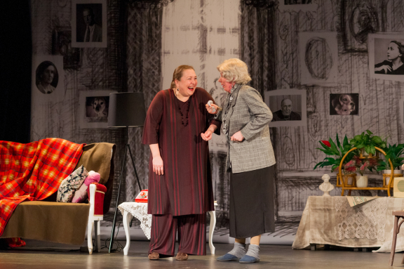 &Rcy;&acy;&ncy;&iecy;&vcy;&scy;&kcy;&acy;&yacy;&period; &Scy;&kcy;&vcy;&ocy;&zcy;&softcy; &scy;&mcy;&iecy;&khcy; &icy; &scy;&lcy;&iecy;&zcy;&ycy;