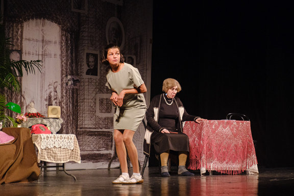 &Rcy;&acy;&ncy;&iecy;&vcy;&scy;&kcy;&acy;&yacy;&period; &Scy;&kcy;&vcy;&ocy;&zcy;&softcy; &scy;&mcy;&iecy;&khcy; &icy; &scy;&lcy;&iecy;&zcy;&ycy;