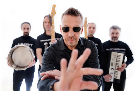 Танцы Минус